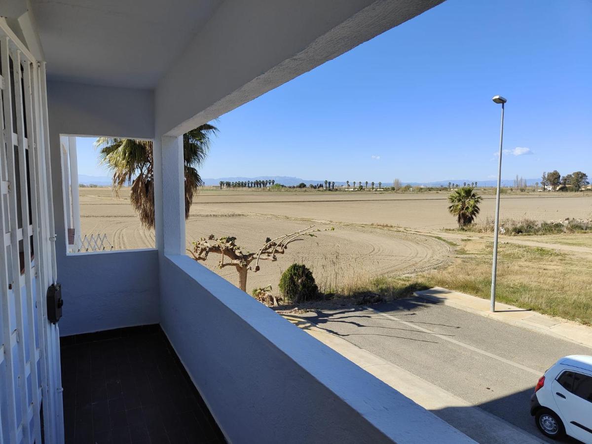 Apartament Eucaliptus, Bonito Piso A Pocos Pasos De La Playa Delta De L'Ebre L'Eucaliptus Zewnętrze zdjęcie